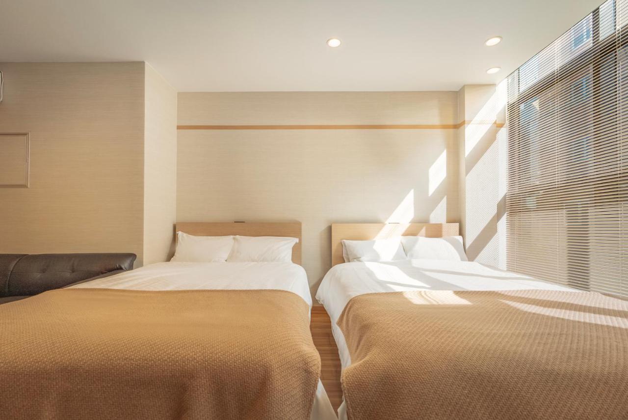 谷町君・星hotel・道頓福居 Osaka Exterior photo
